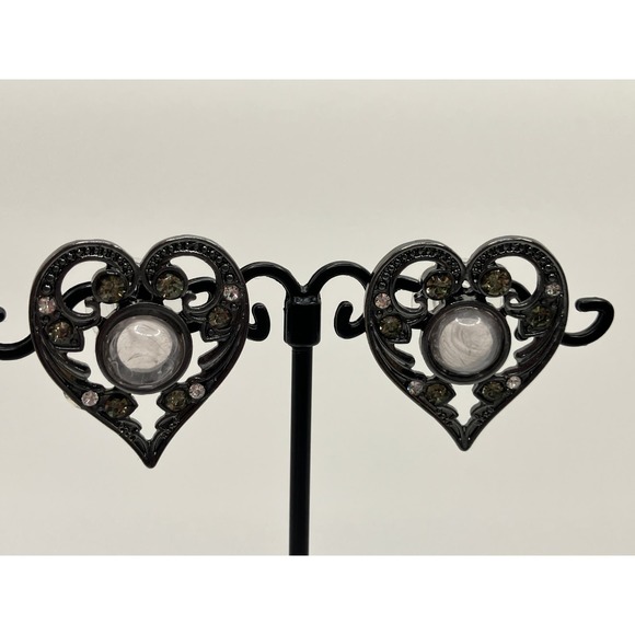 Art Nouveau Lavender Glass Silver-Tone Heart Earrings! - Picture 6 of 8